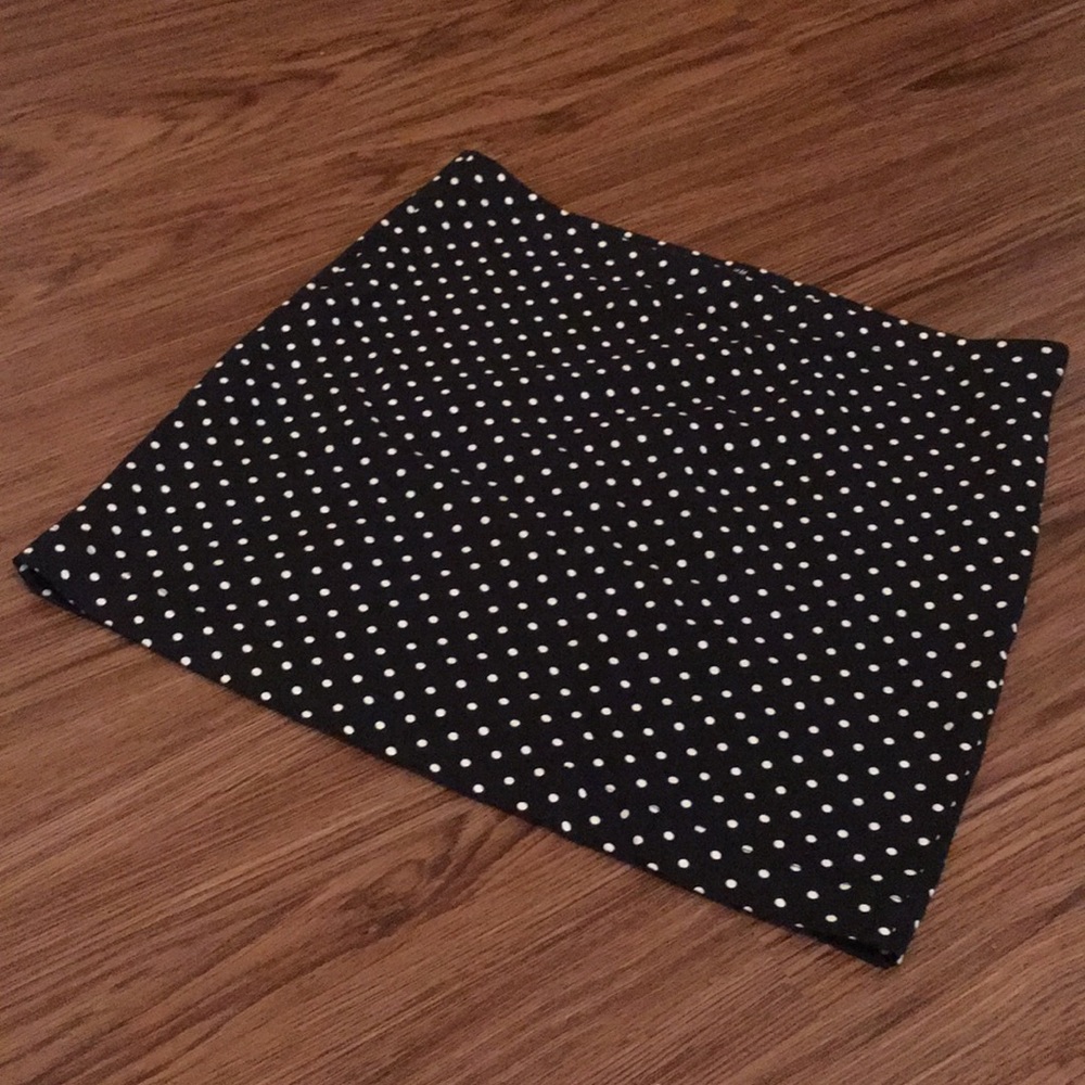 Black and white polka dot mini skirt